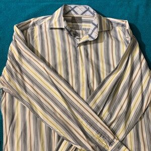 Beautiful Thomas Dean men’s dress shirt with contrasting inner collar and cuffs